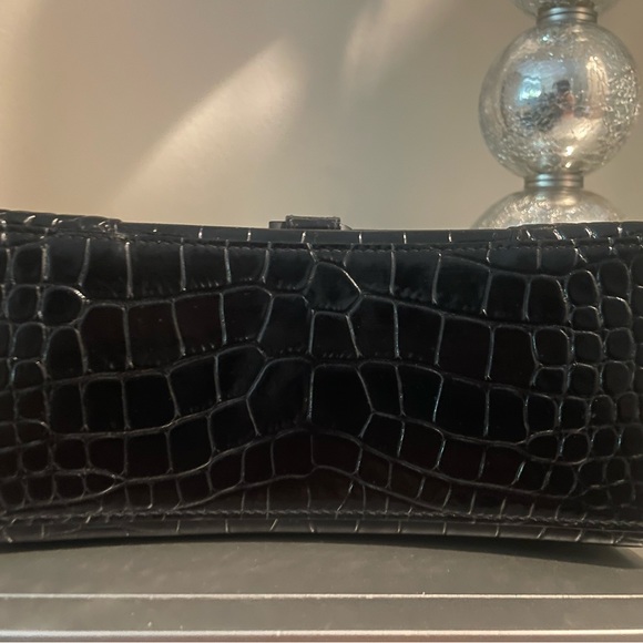BALENCIAGA HOURGLASS SMALL HANDBAG CROCODILE EMBOSSED IN ALL BLACK - Picture 10 of 14